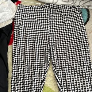 Black and White leggings